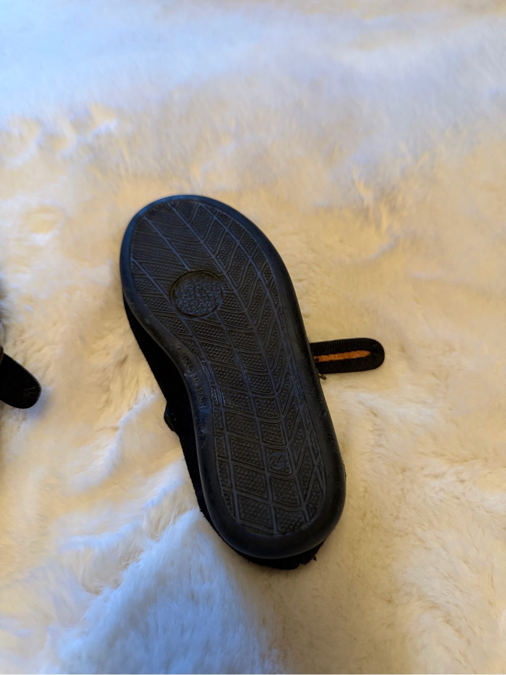 La Coqueta Black Mary Jane Dress Shoes for Kids - Picture 5 of 5